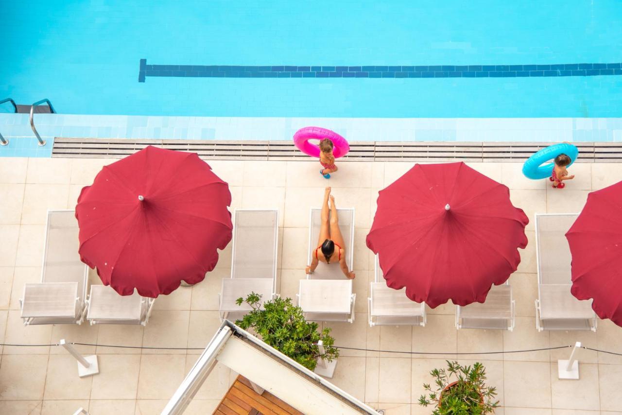 Hotel Imperial Sport Pesaro Esterno foto